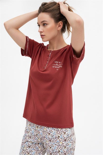 Kadın % 100 Ring Viskon Düğmeli Yaka Altı Desenli Kısa Kol Pijama Takımı | Kiremit 40112-4770