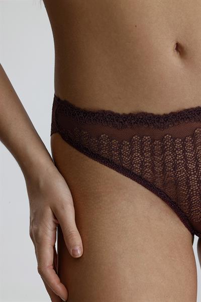 Dantel Motifli Cut Out Destekli Sütyen Takım | Mürdüm  210