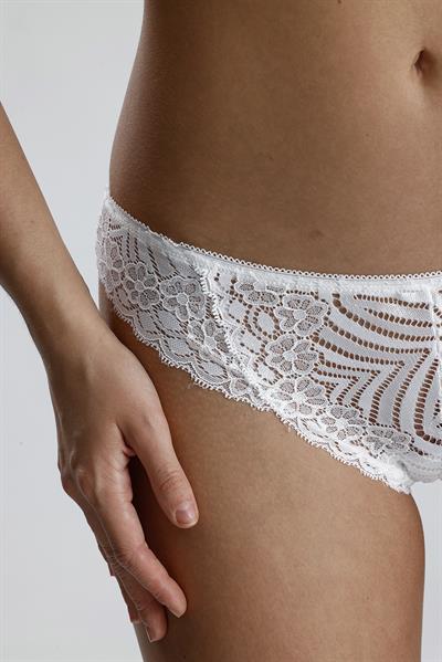 Dantel Çiçek Motifli Destekli Büstiyer Takım | Ekru  667