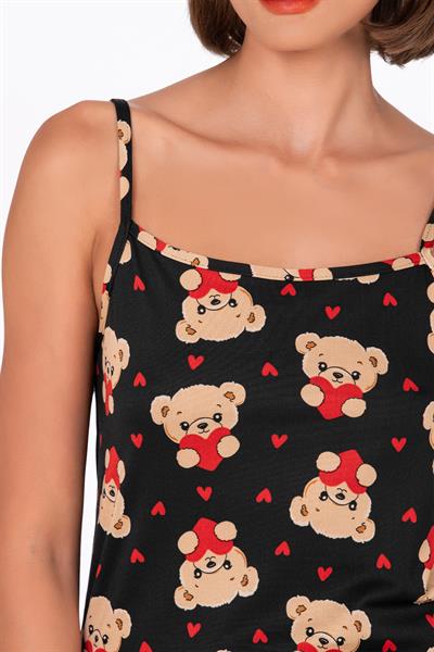 Kadın Kalpli Ayıcık Desenli İp Askılı Şortlu Pijama Takımı