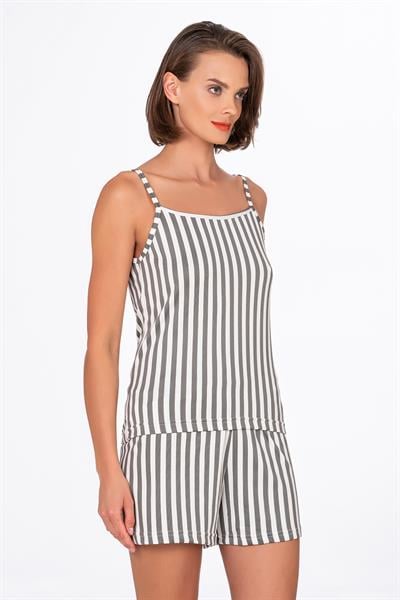 Kadın Çizgili İp Askılı Şortlu Pijama Takımı