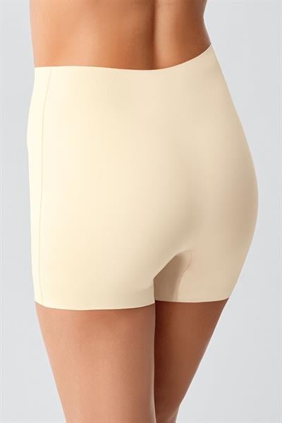 Lazer Kesim Şort | Ten 9205