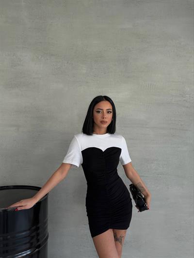 Göğüs Detaylı Garnili Sandy Elbise