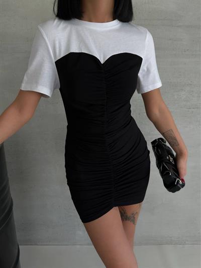 Göğüs Detaylı Garnili Sandy Elbise