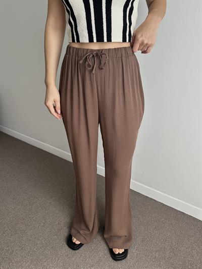 BELİ BAĞLAMALI MARKA MODEL KAHVE PANTOLON