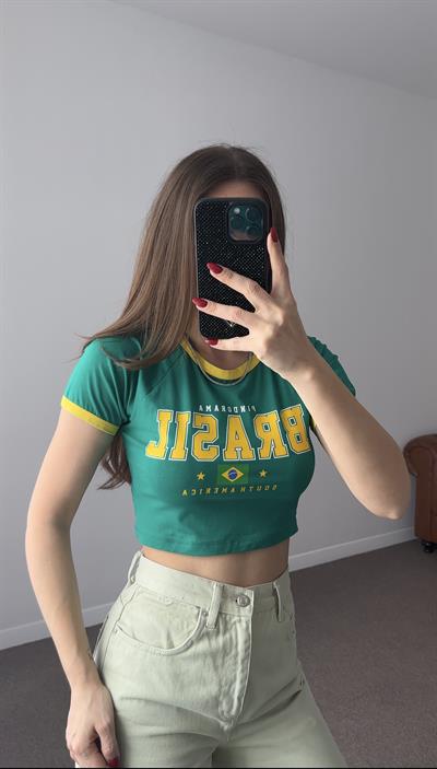BRASİL YEŞİL BASKILI CROP T-SHİRT