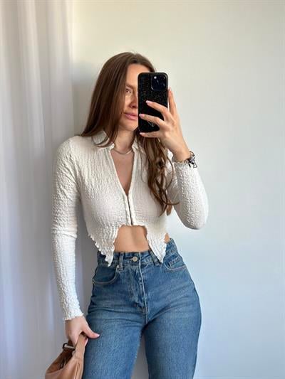 BÜRÜMCÜK KUMAŞ BEYAZ TASARIM CROP
