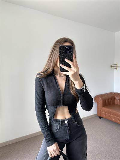 BÜRÜMCÜK KUMAŞ SİYAH TASARIM CROP