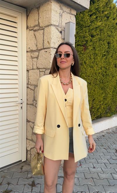 DÜĞMELİ SARI BLAZER CEKET
