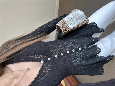 DÜĞMELİ TRANSPARAN DANTEL HIRKA BLUZ