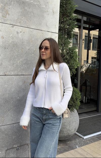 FİTİLLİ YAKA KOL  DETAYLI FERMUARLI EKRU HIRKA