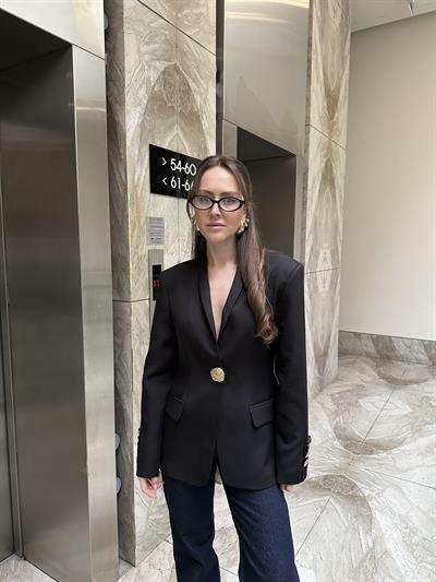 GOLD DÜĞMELİ BEL OTURTMALI SİYAH BLAZER CEKET