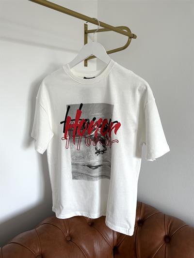 HONOR BASKILI NAKIŞLI BEYAZ T-SHİRT