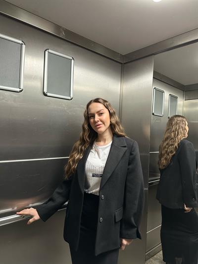 KOL DETAYLI SİYAH KAŞE BLAZER CEKET
