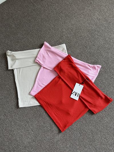 MADONNA YAKA KOLSUZ PEMBE CROP