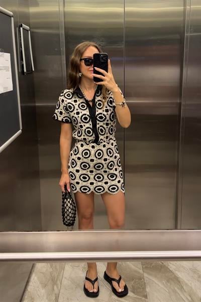 MARKA MODEL DANTEL EKRU SİYAH ETEK