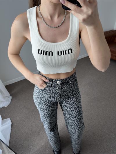 MARKA MODEL ETİKETLİ KARTLI BEYAZ CROP