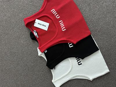 MARKA MODEL ETİKETLİ KARTLI SİYAH CROP