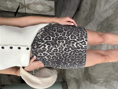 MARKA MODEL LEOPAR DESEN MİNİ ETEK