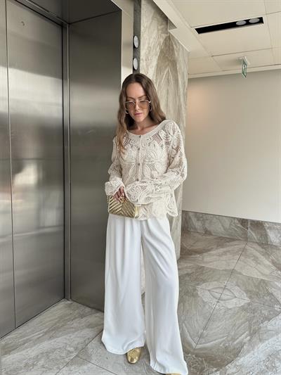 MARKA MODEL PENSLİ BEYAZ BOL PANTOLON