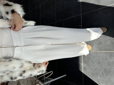 MARKA MODEL PENSLİ BEYAZ BOL PANTOLON