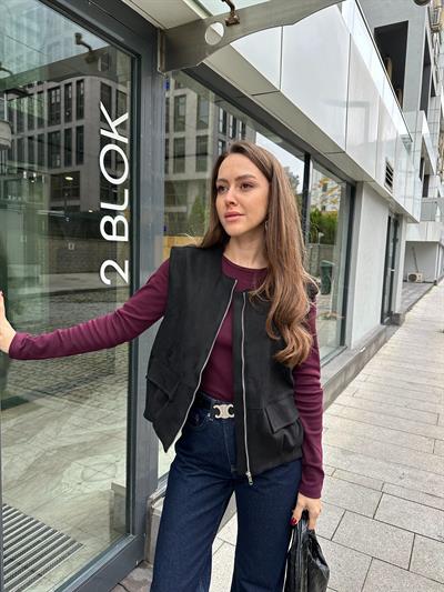 MARKA MODEL SİYAH CEPLİ SÜET YELEK
