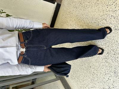 MARKA MODEL TAŞ DETAYLI DENİM JEAN