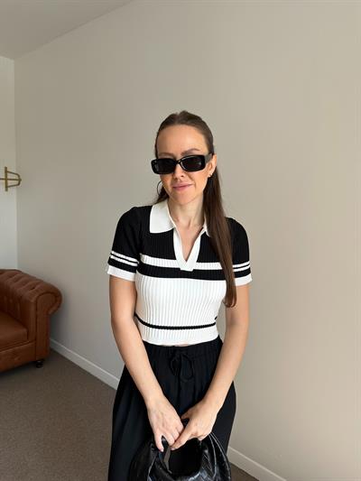 POLO YAKA ÇİZGİLİ CROP KAZAK