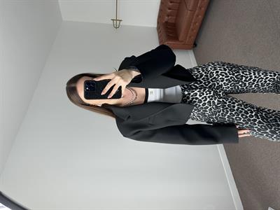 PREMIUM SİYAH VATKALI CROP BLAZER CEKET