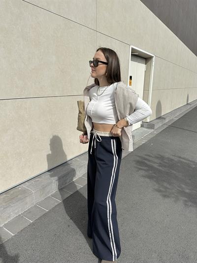 Şerit Yazı Detaylı Boxer Bel Pantolon Lacivert