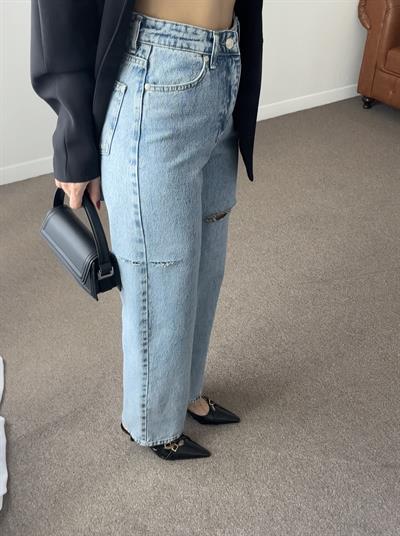 YÜKSEK BEL YIRTIK DETAYLI BAGGY JEAN