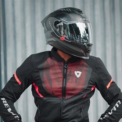 Nexx Y.100R Baron Kapalı Motosiklet Kaskı