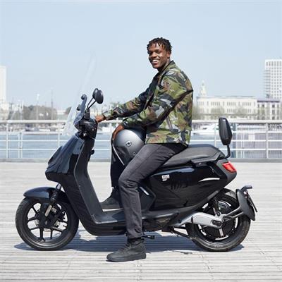 Revit Shade H2O Motosiklet Montu