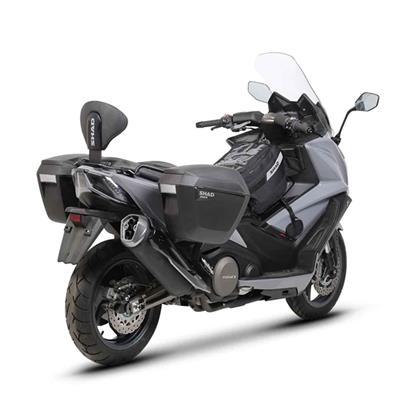 Shad Kymco AK 550 Sissy Bar K0AK57RV