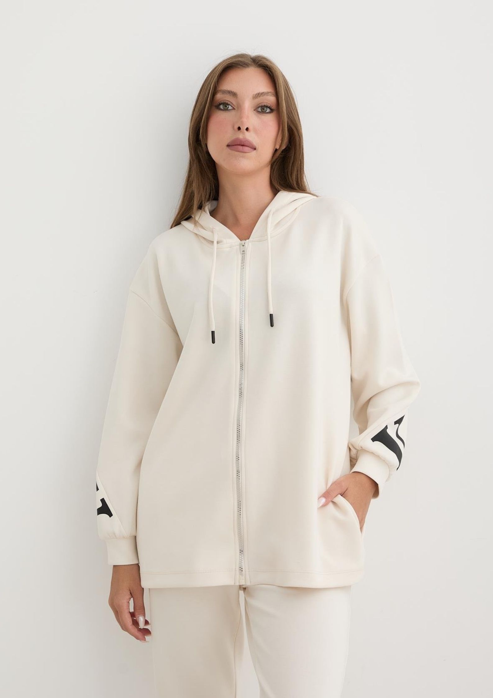 Kapüşonlu fermuarlı sweatshirt