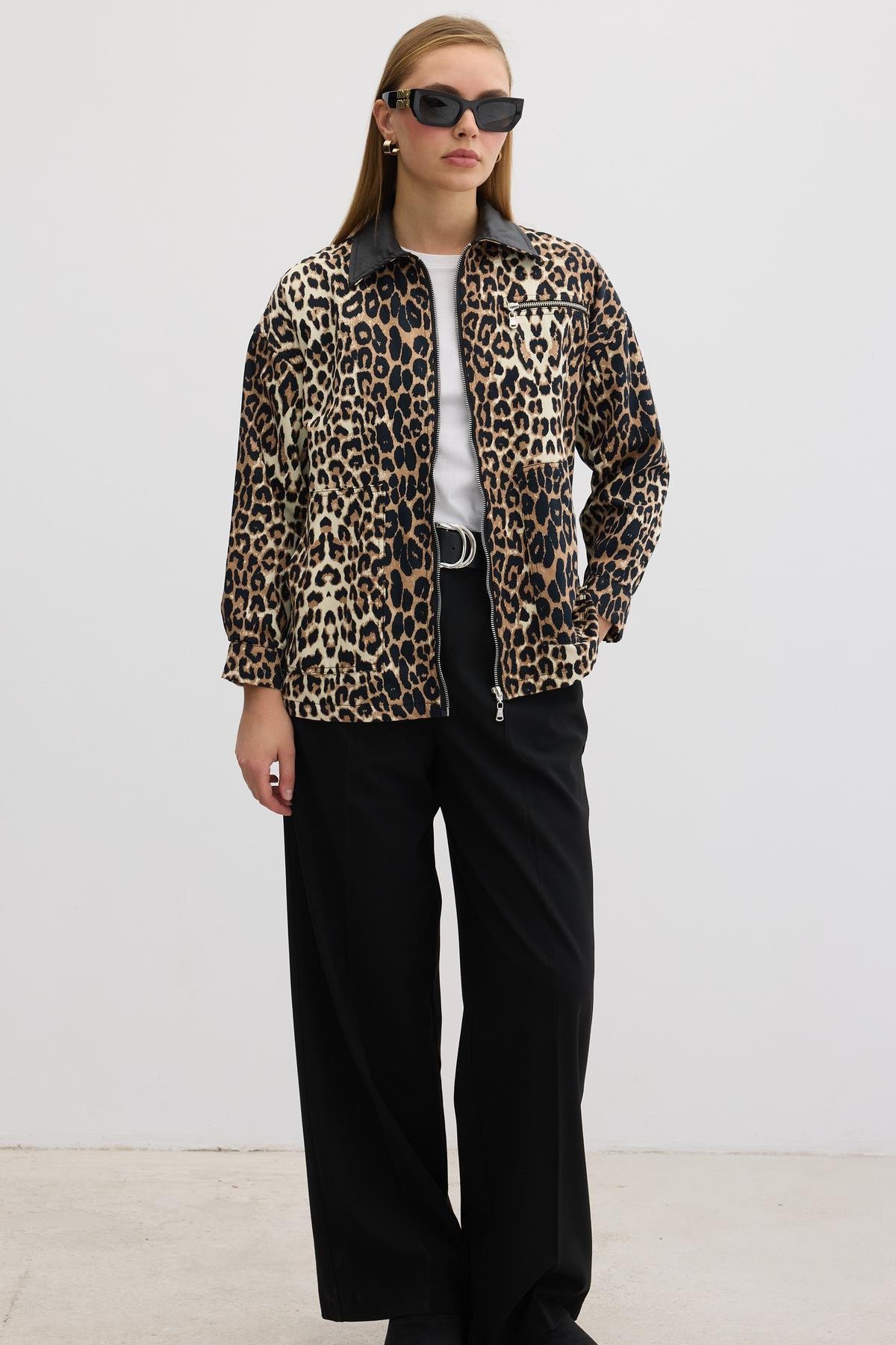 leopar desen mont