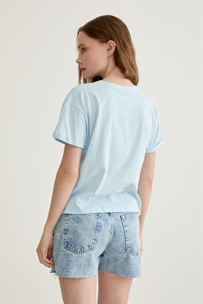 Baskı Detaylı V Yaka Kadın Tshirt MAVİ