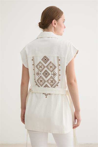 Beli Kuşaklı Önü Çıt Çıtlı Gabardin Yelek BEYAZ