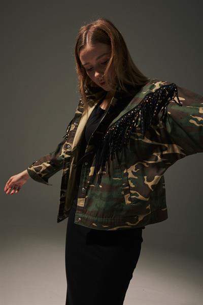 Gabardin Yıldız Püsküllü Kamuflaj Desen Kadın Ceket KAMUFLAJ