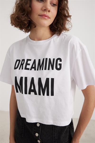Kadın Crop Yazılı Tshirt BEYAZ