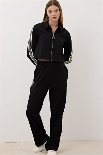 Kadın Kol Şerit Detaylı Önü Fermuarlı Ceket SİYAH