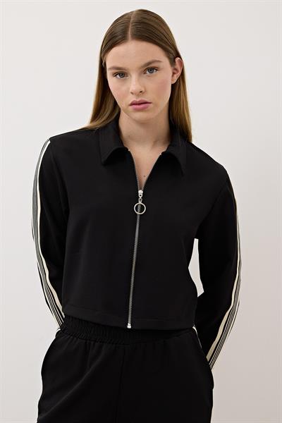 Kadın Kol Şerit Detaylı Önü Fermuarlı Ceket SİYAH