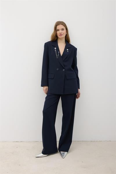 Kadın Omzu Vatkalı Düğmeli Blazer Ceket LACİVERT