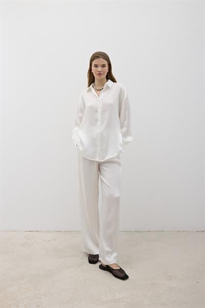 Kadın Önü Düğmeli Oversize Saten Gömlek EKRU