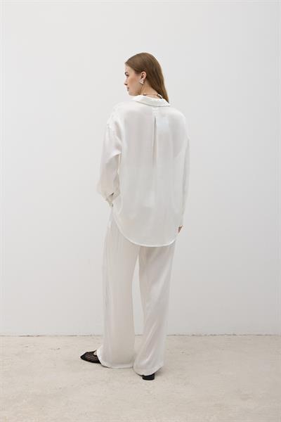 Kadın Önü Düğmeli Oversize Saten Gömlek EKRU