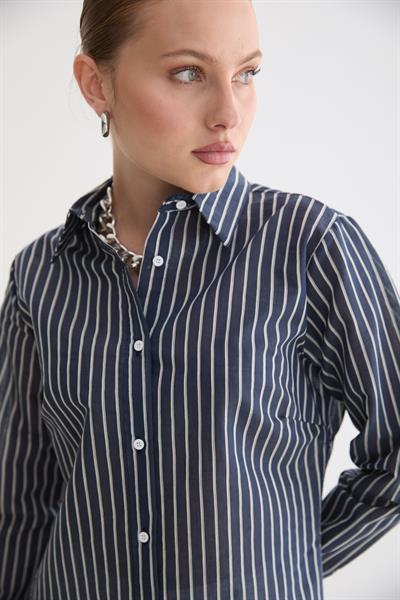 Kadın Yan Büzgülü Bağcıklı Çizgili Gömlek LACİVERT