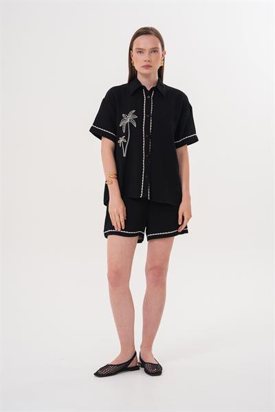 Nakış Detaylı Düğmeli Müslin Gömlek SİYAH