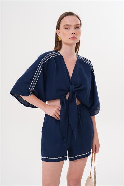 Omuz Nakış Detaylı  Beli Bağlamalı Gömlek LACİVERT