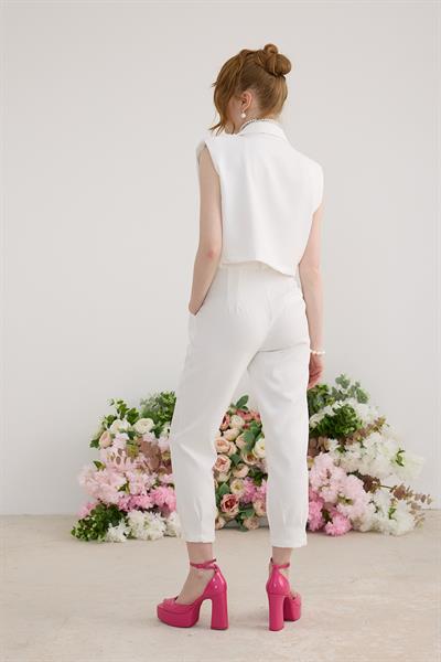 Omuzları Vatka Detaylı Yelek EKRU