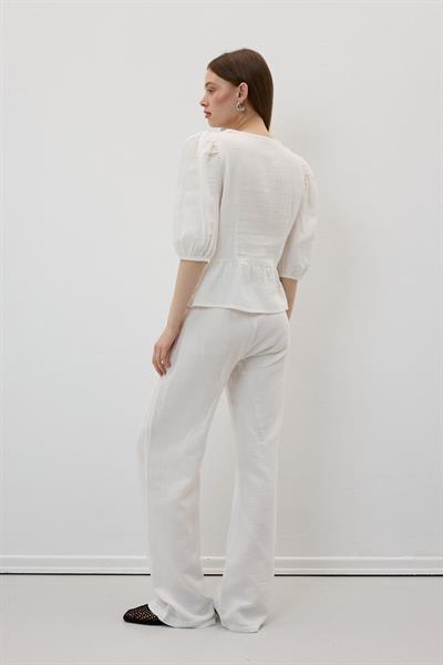 Ön Bağlamalı Kolu Lastikli Müslin Bluz EKRU